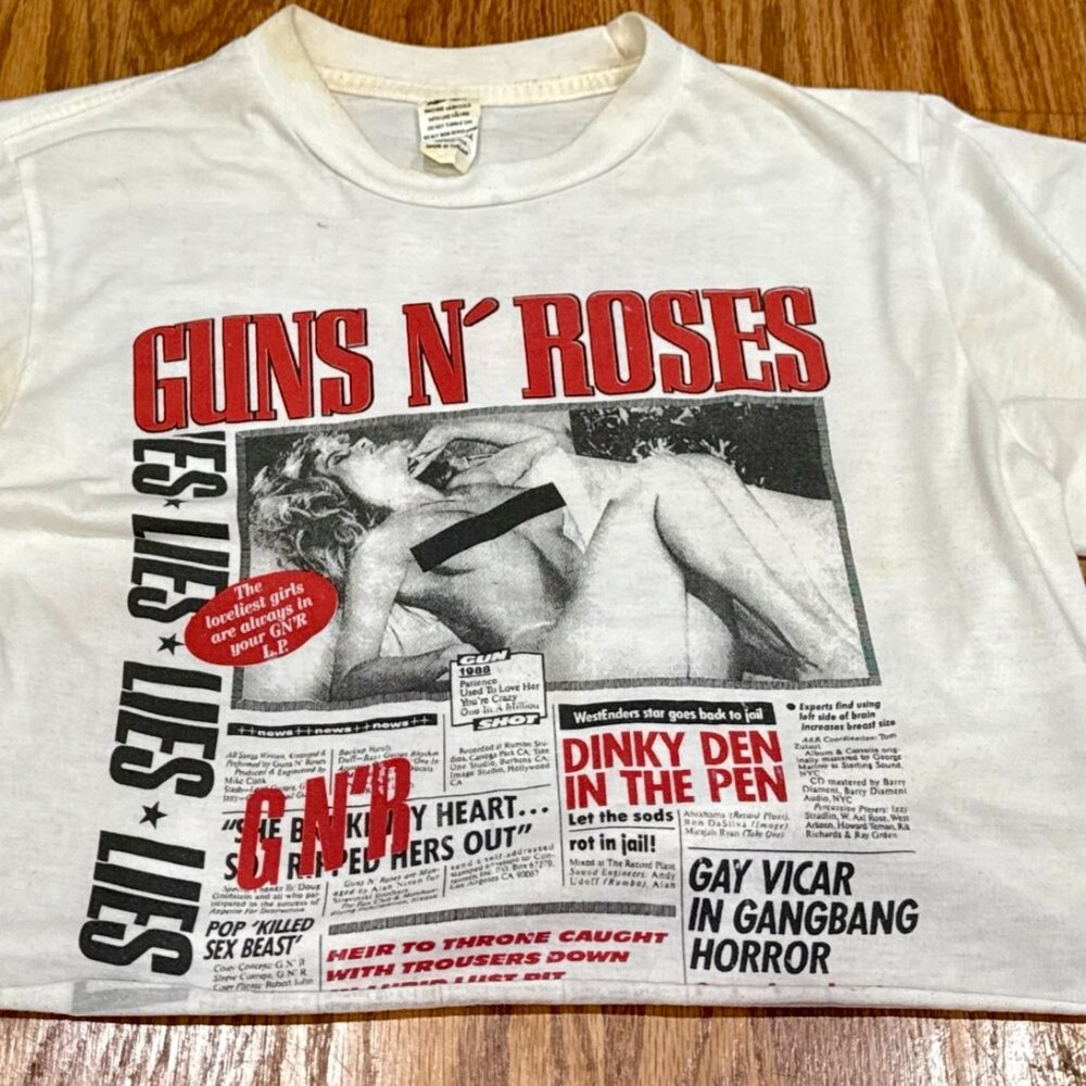 VTG 1990s Guns n Roses LIES Uncensored Rare! Cropped T-shirt Small Single Stitch